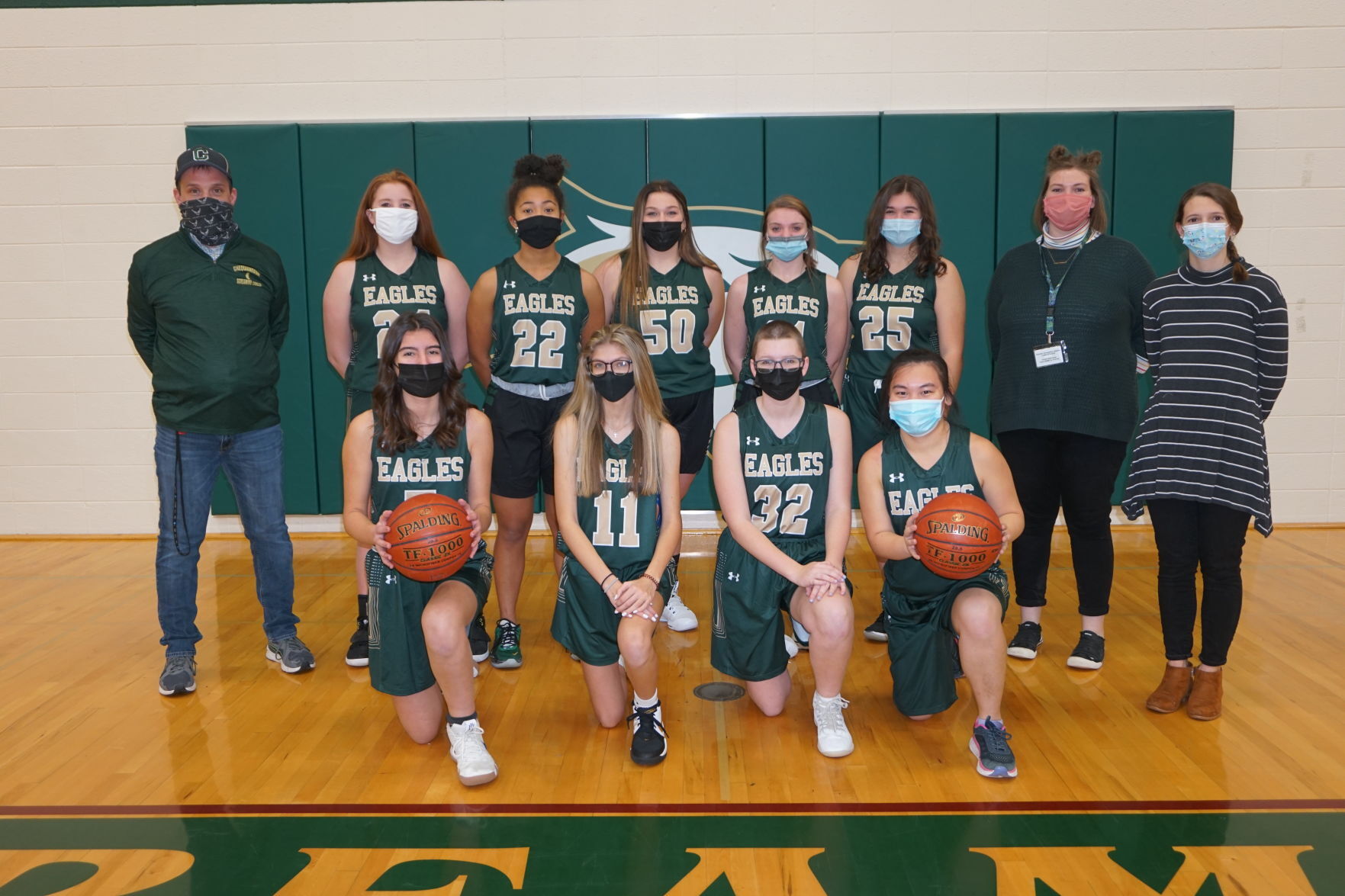 The 2021-22 Chequamegon High School Girls Basketball Team